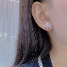 Load image into Gallery viewer, LUOWEND 18K White Gold Real Natural Diamond Stud Earrings for Women