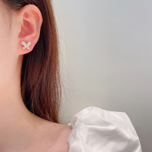 Load image into Gallery viewer, LUOWEND 18K White or Rose Gold Real Natural Diamond Stud Earrings for Women