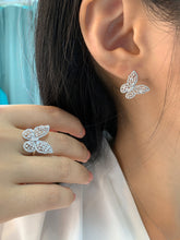 Load image into Gallery viewer, LUOWEND 18K White Gold Real Natural Diamond Stud Earrings for Women