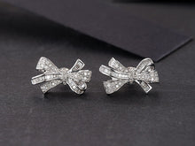 Load image into Gallery viewer, LUOWEND 18K White or Rose Gold Real Natural Diamond Stud Earrings for Women