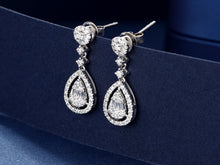Load image into Gallery viewer, LUOWEND 18K White Gold Real Natural Diamond Stud Earrings for Women