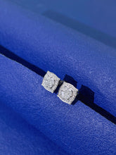 Load image into Gallery viewer, LUOWEND 18K White or Rose Gold Real Natural Diamond Stud Earrings for Women