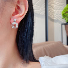 Load image into Gallery viewer, LUOWEND 18K White or Rose Gold Real Natural Diamond Stud Earrings for Women