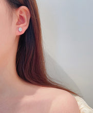 Load image into Gallery viewer, LUOWEND 18K White Gold Real Natural Diamond Stud Earrings for Women