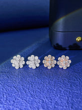 Load image into Gallery viewer, LUOWEND 18K White or Rose Gold Real Natural Diamond Stud Earrings for Women