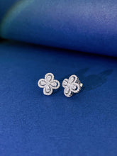 Load image into Gallery viewer, LUOWEND 18K White Gold Real Natural Diamond Stud Earrings for Women