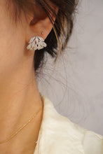 Load image into Gallery viewer, LUOWEND 18K White Gold Real Natural Diamond Stud Earrings for Women