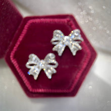 Load image into Gallery viewer, LUOWEND 18K White Gold Real Natural Diamond Stud Earrings for Women