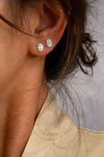 Load image into Gallery viewer, LUOWEND 18K White Gold Real Natural Diamond Stud Earrings for Women