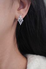 Load image into Gallery viewer, LUOWEND 18K White Gold Real Natural Diamond Stud Earrings for Women