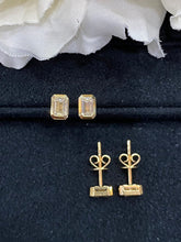 Load image into Gallery viewer, LUOWEND 18K Yellow Gold Real Natural Diamond Stud Earrings for Women