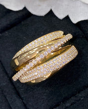 Load image into Gallery viewer, LUOWEND 18K Yellow Gold Real Natural Diamond Ring for Women