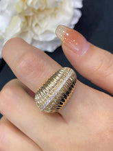 Load image into Gallery viewer, LUOWEND 18K Yellow Gold Real Natural Diamond Ring for Women