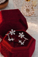 Load image into Gallery viewer, LUOWEND 18K White Gold Real Natural Diamond Stud Earrings for Women