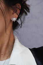Load image into Gallery viewer, LUOWEND 18K White Gold Real Natural Diamond Stud Earrings for Women