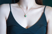 Load image into Gallery viewer, LUOWEND 18K Yellow Gold Real Natural Emerald Gemstone Necklace for Women