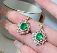 Load image into Gallery viewer, LUOWEND 18K Yellow Gold Real Natural Emerald Gemstone Necklace for Women