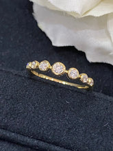 Load image into Gallery viewer, LUOWEND 18K Yellow Gold Real Natural Diamond Ring for Women
