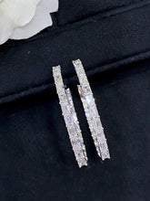 Load image into Gallery viewer, LUOWEND 18K White Gold Real Natural Diamond Hoop Earrings for Women