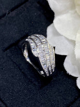 Load image into Gallery viewer, LUOWEND 18K White or Yellow Gold Real Natural Diamond Ring for Women