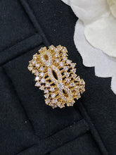 Load image into Gallery viewer, LUOWEND 18K Yellow Gold Real Natural Diamond Ring for Women