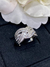 Load image into Gallery viewer, LUOWEND 18K White Gold Real Natural Diamond Ring for Women