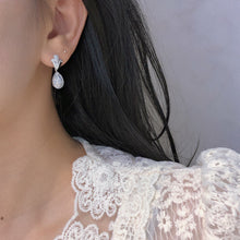 Load image into Gallery viewer, LUOWEND 18K White Gold Real Natural Diamond Drop Earrings for Women