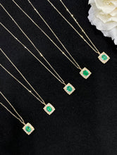 Load image into Gallery viewer, LUOWEND 18K Yellow Gold Real Natural Emerald Gemstone Necklace for Women