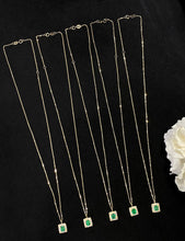 Load image into Gallery viewer, LUOWEND 18K Yellow Gold Real Natural Emerald Gemstone Necklace for Women
