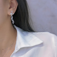 Load image into Gallery viewer, LUOWEND 18K White Gold Real Natural Diamond Drop Earrings for Women