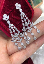 Load image into Gallery viewer, LUOWEND 18K White Gold Real Natural Diamond Drop Earrings for Women