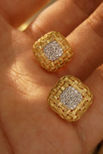 Load image into Gallery viewer, LUOWEND 18K Yellow Gold Real Natural Diamond Stud Earrings for Women
