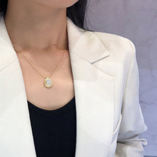 Load image into Gallery viewer, LUOWEND 18K Yellow Gold Real Natural Diamond Pendant Necklace for Women