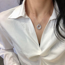 Load image into Gallery viewer, LUOWEND 18K White and Yellow Gold Real Natural Diamond Pendant Necklace for Women