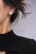 Load image into Gallery viewer, LUOWEND 18K Yellow Gold Real Natural Diamond Stud Earrings for Women