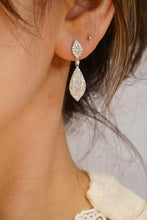 Load image into Gallery viewer, LUOWEND 18K White Gold Real Natural Diamond Drop Earrings for Women