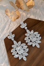 Load image into Gallery viewer, LUOWEND 18K White Gold Real Natural Diamond Drop Earrings for Women
