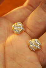 Load image into Gallery viewer, LUOWEND 18K Yellow Gold Real Natural Diamond Stud Earrings for Women