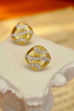 Load image into Gallery viewer, LUOWEND 18K Yellow Gold Real Natural Diamond Stud Earrings for Women