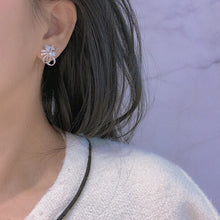 Load image into Gallery viewer, LUOWEND 18K White Gold Real Natural Diamond Stud Earrings for Women