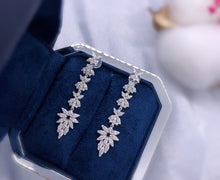 Load image into Gallery viewer, LUOWEND 18K White Gold Real Natural Diamond Drop Earrings for Women