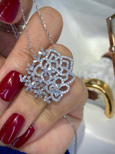 Load image into Gallery viewer, LUOWEND 18K White Gold Real Natural Diamond Pendant Necklace for Women