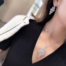 Load image into Gallery viewer, LUOWEND 18K White Gold Real Natural Diamond Pendant Necklace for Women