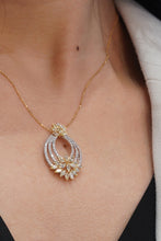 Load image into Gallery viewer, LUOWEND 18K White and Yellow Gold Real Natural Diamond Necklace for Women