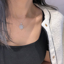 Load image into Gallery viewer, LUOWEND 18K White Gold Real Natural Diamond Pendant Necklace for Women