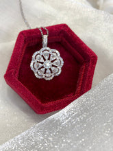 Load image into Gallery viewer, LUOWEND 18K White Gold Real Natural Diamond Pendant Necklace for Women