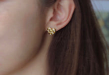 Load image into Gallery viewer, LUOWEND 18K Yellow Gold Real Natural Diamond Stud Earrings for Women