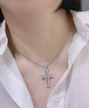 Load image into Gallery viewer, LUOWEND 18K White Gold Real Natural Diamond Cross Pendant Necklace for Women