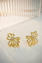 Load image into Gallery viewer, LUOWEND 18K Yellow Gold Real Natural Diamond Stud Earrings for Women