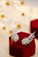 Load image into Gallery viewer, LUOWEND 18K White Gold Real Natural Diamond Stud Earrings for Women